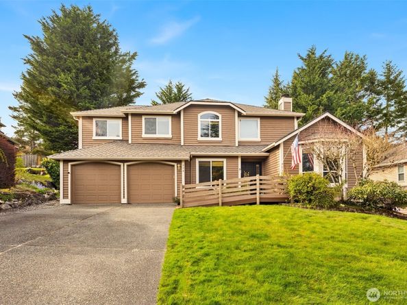 836 SW 345th Street, Federal Way WA 98023
