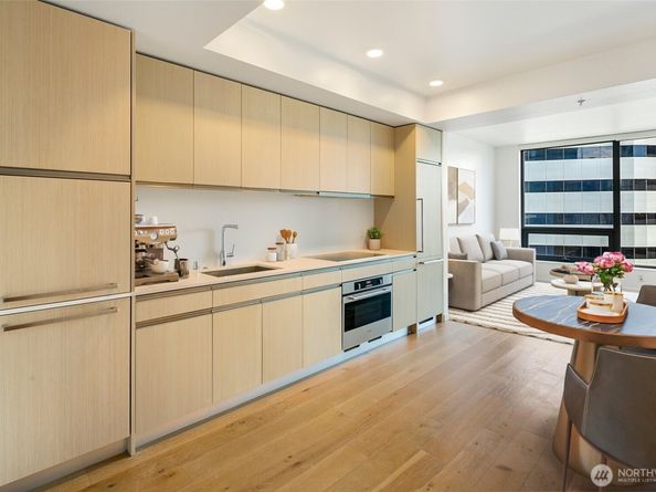 1808 Minor Avenue 2013, Seattle WA 98101