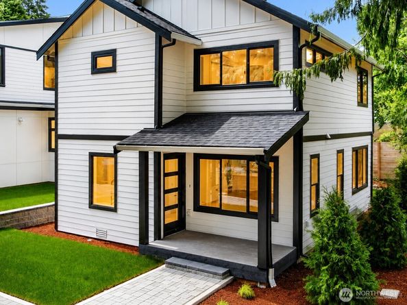 12644 NE 80th Street, Kirkland WA 98033