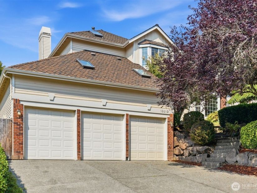 10210 NE 154th Street, Bothell WA 98011