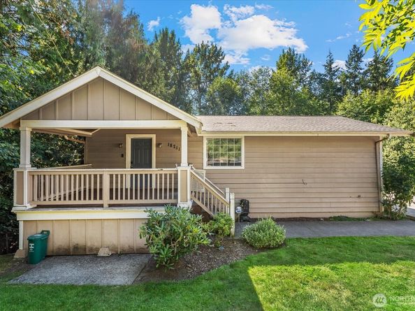 18711 82nd Avenue NE, Kenmore WA 98028