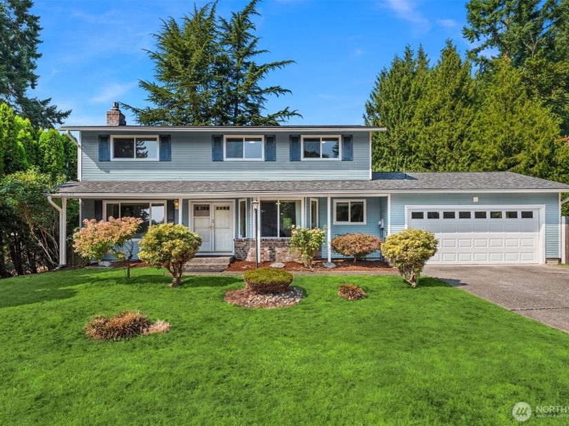 7046 NE 138th Street, Kirkland WA 98034