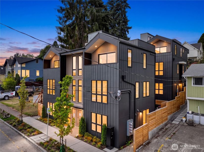 4511 A 34th Avenue S, Seattle WA 98118
