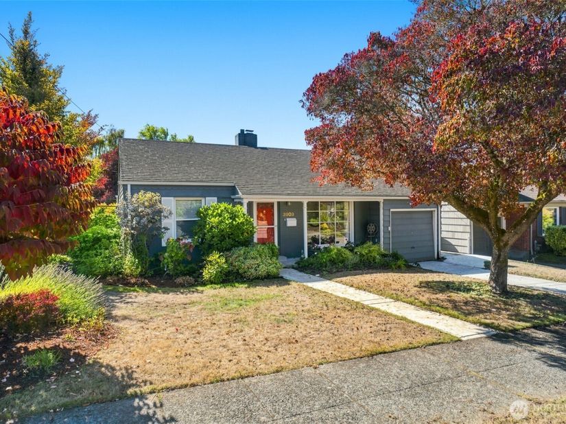 3903 SW Rose Street, Seattle WA 98136