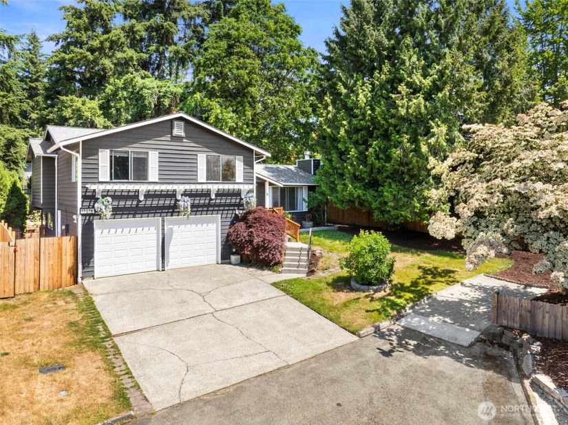 13236 NE 129th Place, Kirkland WA 98034