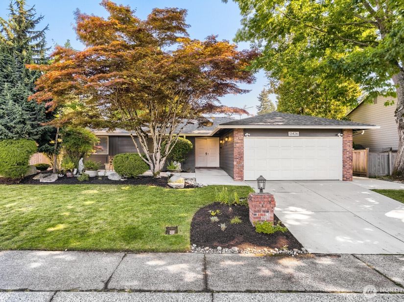 13426 117th Avenue NE, Kirkland WA 98034