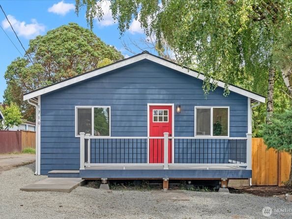 1710 SW 106 Street, Seattle WA 98146