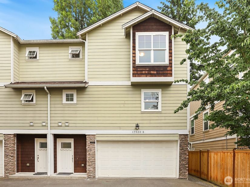 17520 12th Avenue NE B, Shoreline WA 98155