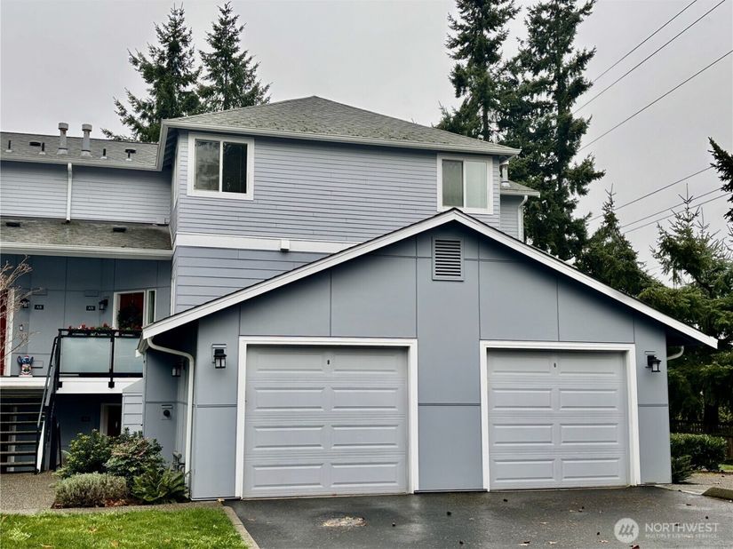 8515 244th Street SW A4, Edmonds WA 98026