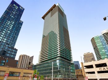 300 Virginia St