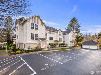 4421 249th SE