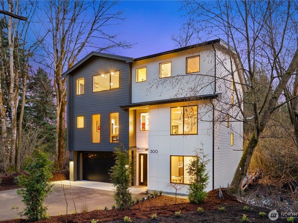 300 SE 208th Street, Bothell WA 98012