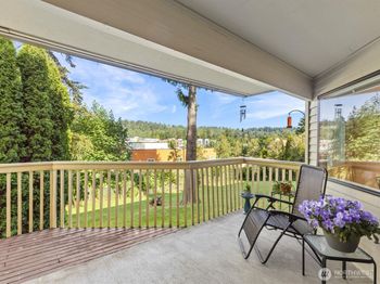 11807 100th Avenue NE