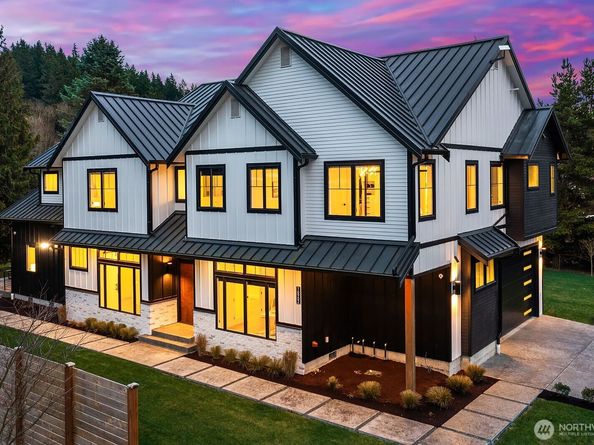 16902 141st Place NE, Woodinville WA 98072