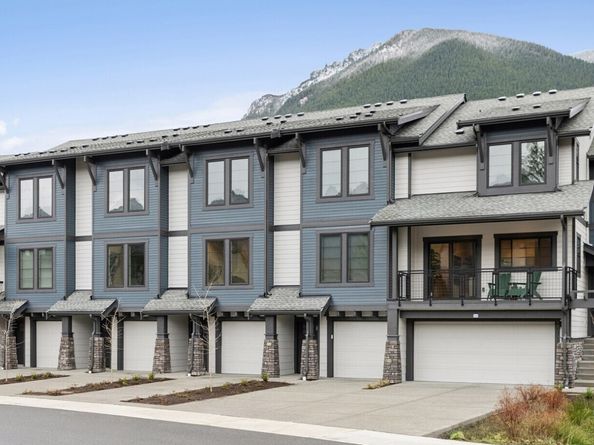 2010 SE 12th Street 1206, North Bend WA 98045