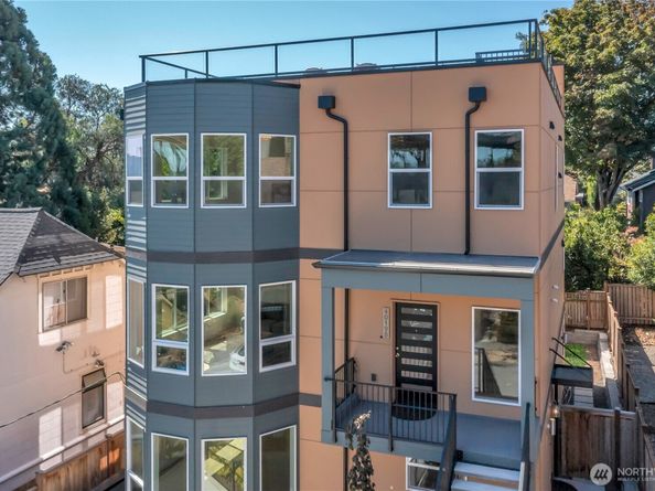 4019 4th Avenue NE B, Seattle WA 98105