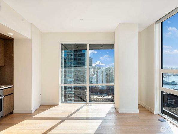 121 Stewart Street 1605, Seattle WA 98101