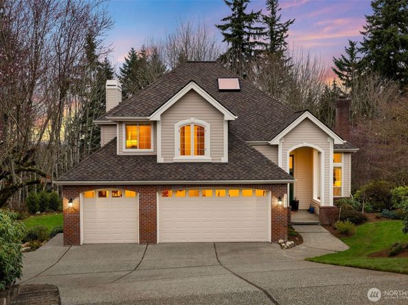 16880 SE 56th Place, Bellevue WA 98006