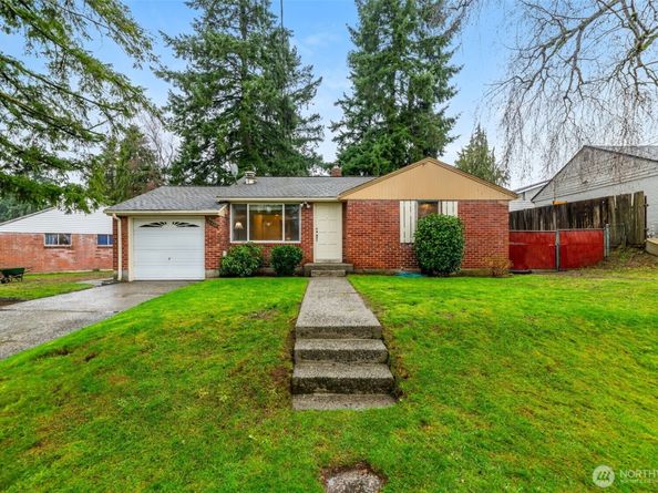 11469 37th Avenue SW, Seattle WA 98146