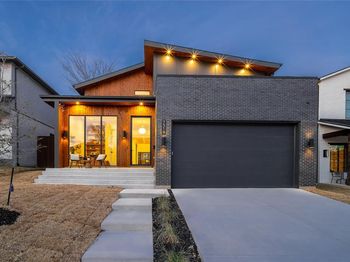 7319  Casa Loma Avenue 