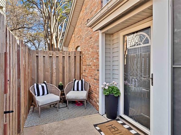 2577  Shady Ridge Drive , Bedford Texas 76021