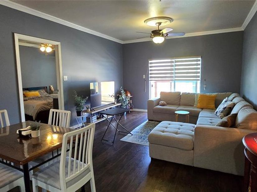 1100 W Trinity Mills Road  2045, Carrollton Texas 75006