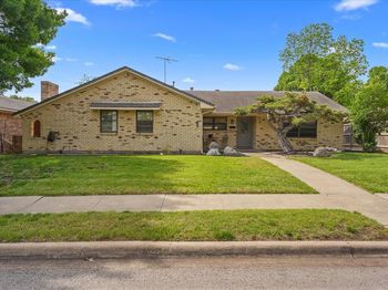 1426  Lexington Drive 