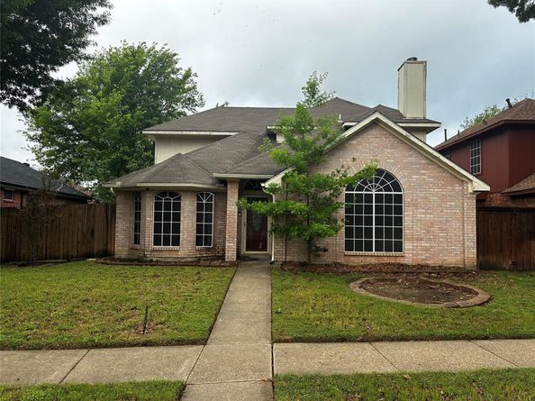 1623  Summers Drive , Cedar Hill Texas 75104