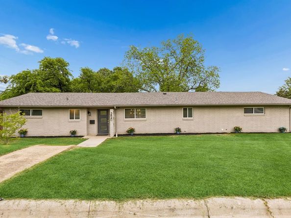 3840  Walton Avenue , Fort Worth Texas 76133