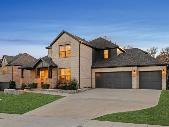 10736  Smoky Oak Trail  , Argyle Texas 76226