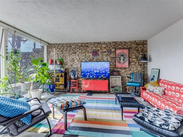 4500  Westridge Avenue  16, Fort Worth Texas 76116