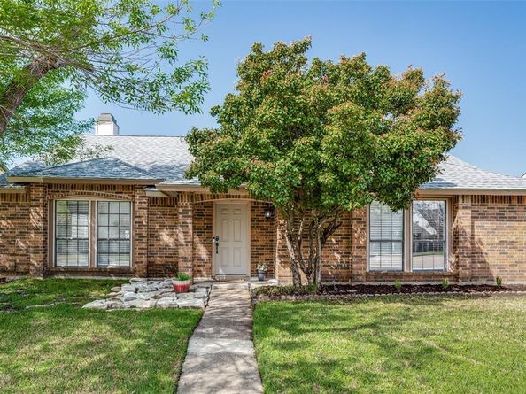 1104  Collin Drive , Allen Texas 75002