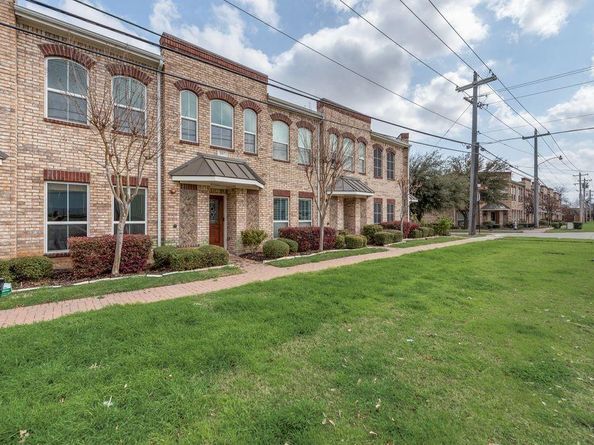 207 S Kealy Avenue , Lewisville Texas 75057