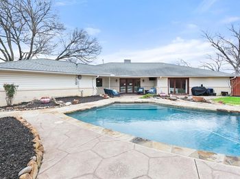 2903  Canyon Creek Drive 