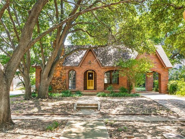 2711  Greene Avenue , Fort Worth Texas 76109