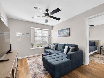 1712  Crest Point Drive 