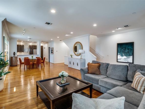 4223  Buena Vista Street  1, Dallas Texas 75205