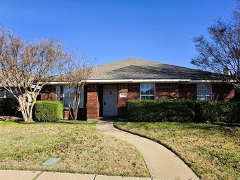 3909  Evergreen Court 