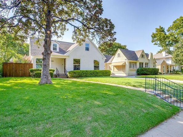 2560  Rogers Avenue , Fort Worth Texas 76109