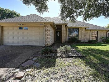 8208  Willow Glen Court 