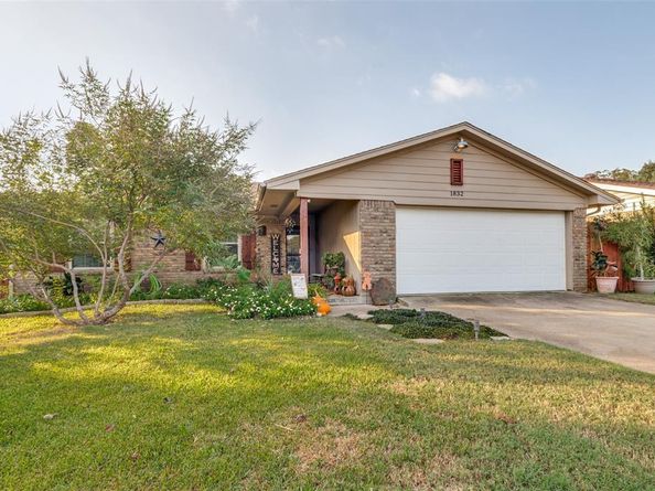 1832  Tameria Drive , Irving Texas 75060