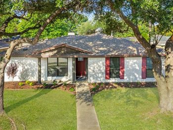 1713  Sam Houston Drive 