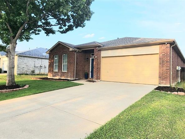 7705  Serenity Way , Denton Texas 76210