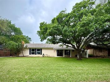 1206  Mildred Lane 