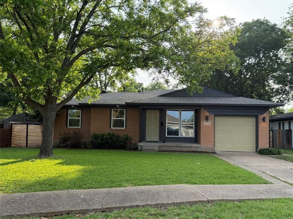 205  Joe White Street , Rockwall Texas 75087