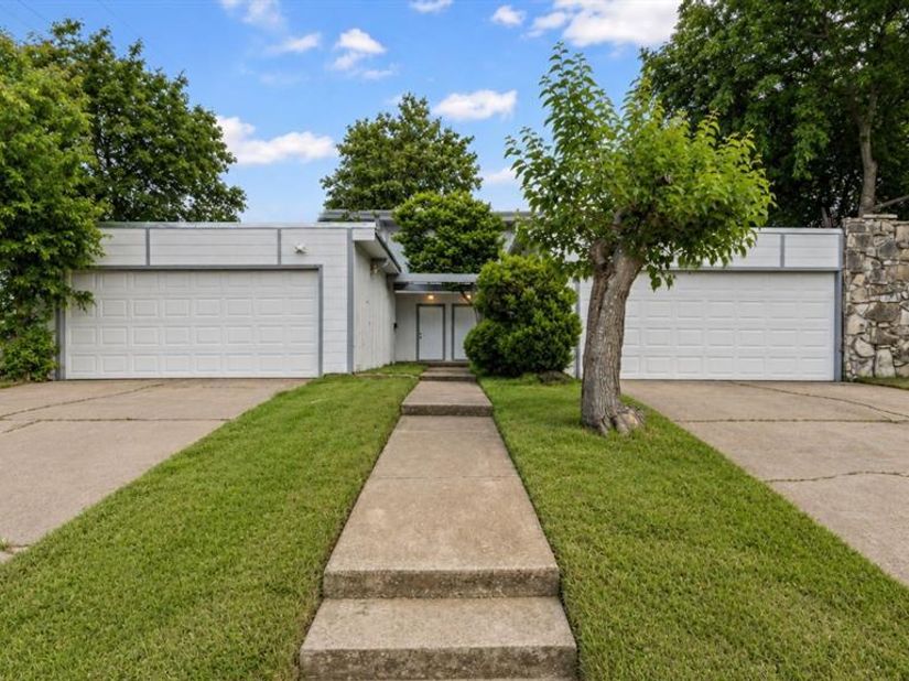 6315  Walraven Circle , Fort Worth Texas 76133