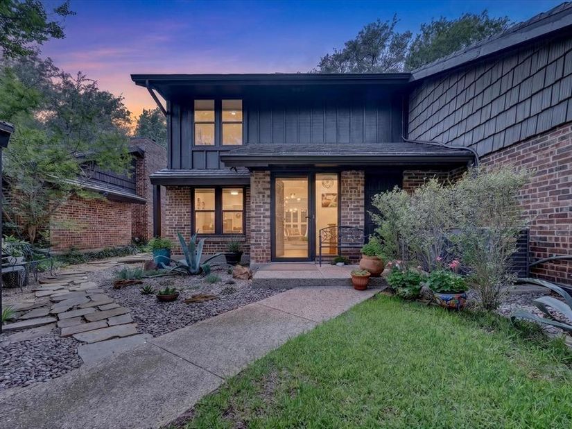 12627  Breckenridge Drive  200, Dallas Texas 75230