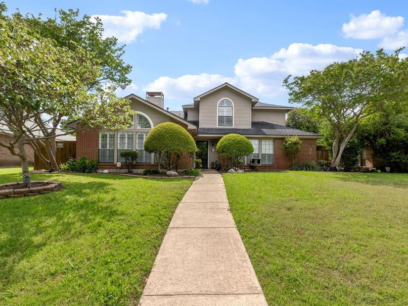 1317  Elk Grove Drive , Richardson Texas 75081