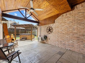 501  Outlook Cove 
