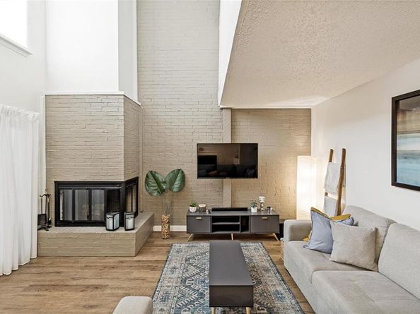2004  Town Place , Garland Texas 75041